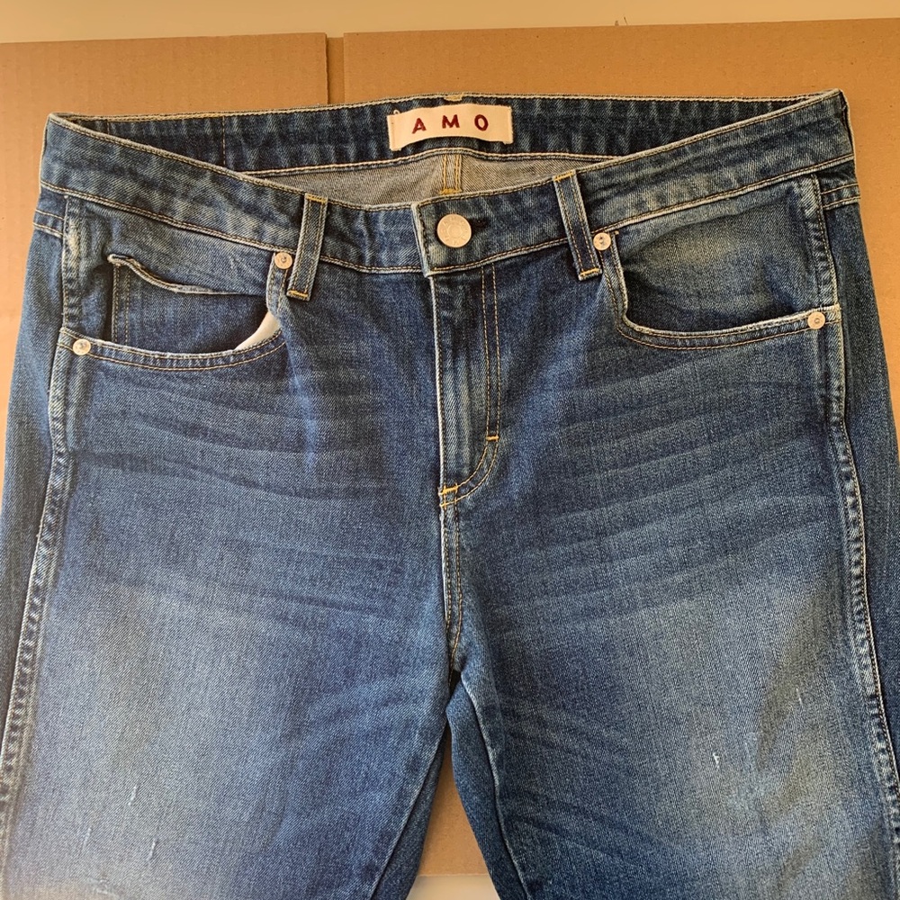 NWOT AMO jeans, size 32